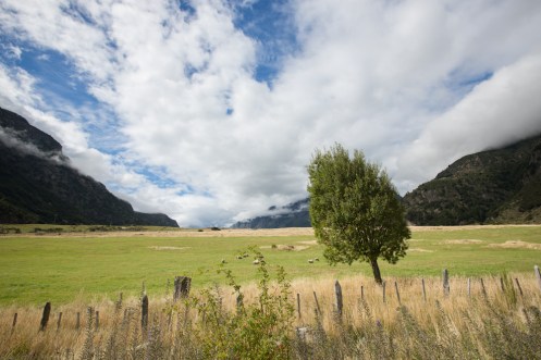 Paisajes saliendo de Villa Mañihuales hacia Coyhaique.