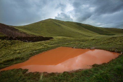 Las verdes montañas y las lluvias provocan combinaciones de colores espectaculares.