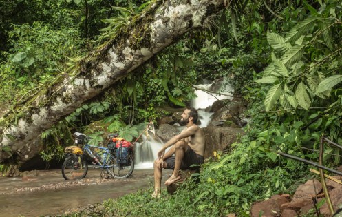 Un descanso en el camino me sirve para refrescarme un poco y disfrutar de las vistas.
