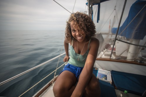 Eva nació en isla fuerte, una pequeña isla en el norte de colombia.