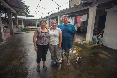 Anita, Denis y Noé nos acogen en un su casa de Mapastepec a través de la comunidad de warmshower