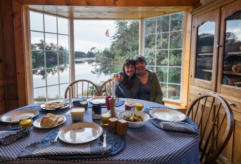 Dawn y Bea tienen una conexión muy especial, y solo se conocen desde hace algunas horas.