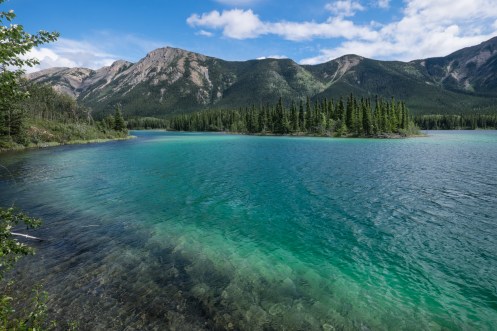 Good Hope Lake. Podría ser el caribe si el agua no estuviera más cerca de los cero grados que de los 10